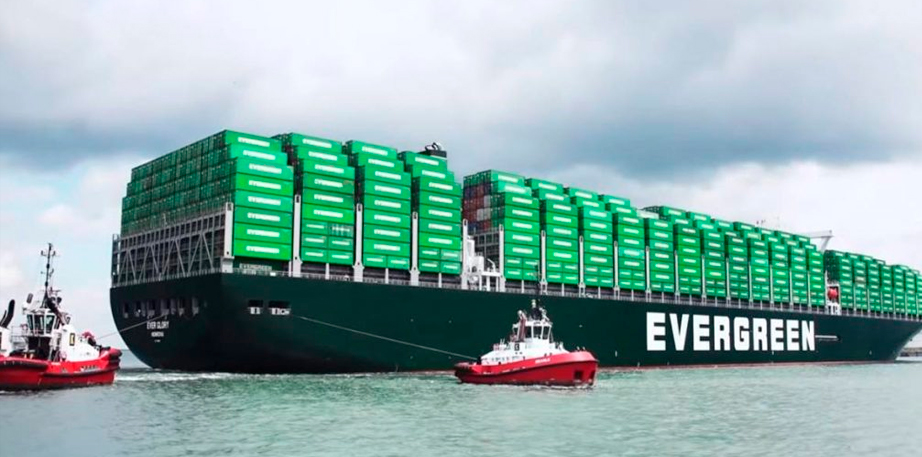 Evergreen invierte sus beneficios en más barcos y contenedores