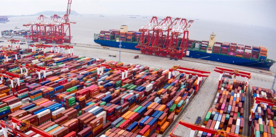 De 1970 hasta hoy: Del surgimiento del contenedor hasta el dominio de los puertos chinos